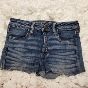 American Eagle distressed Next Level Shorts.